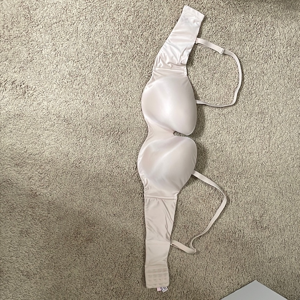 Victoria secret strapless bra beige